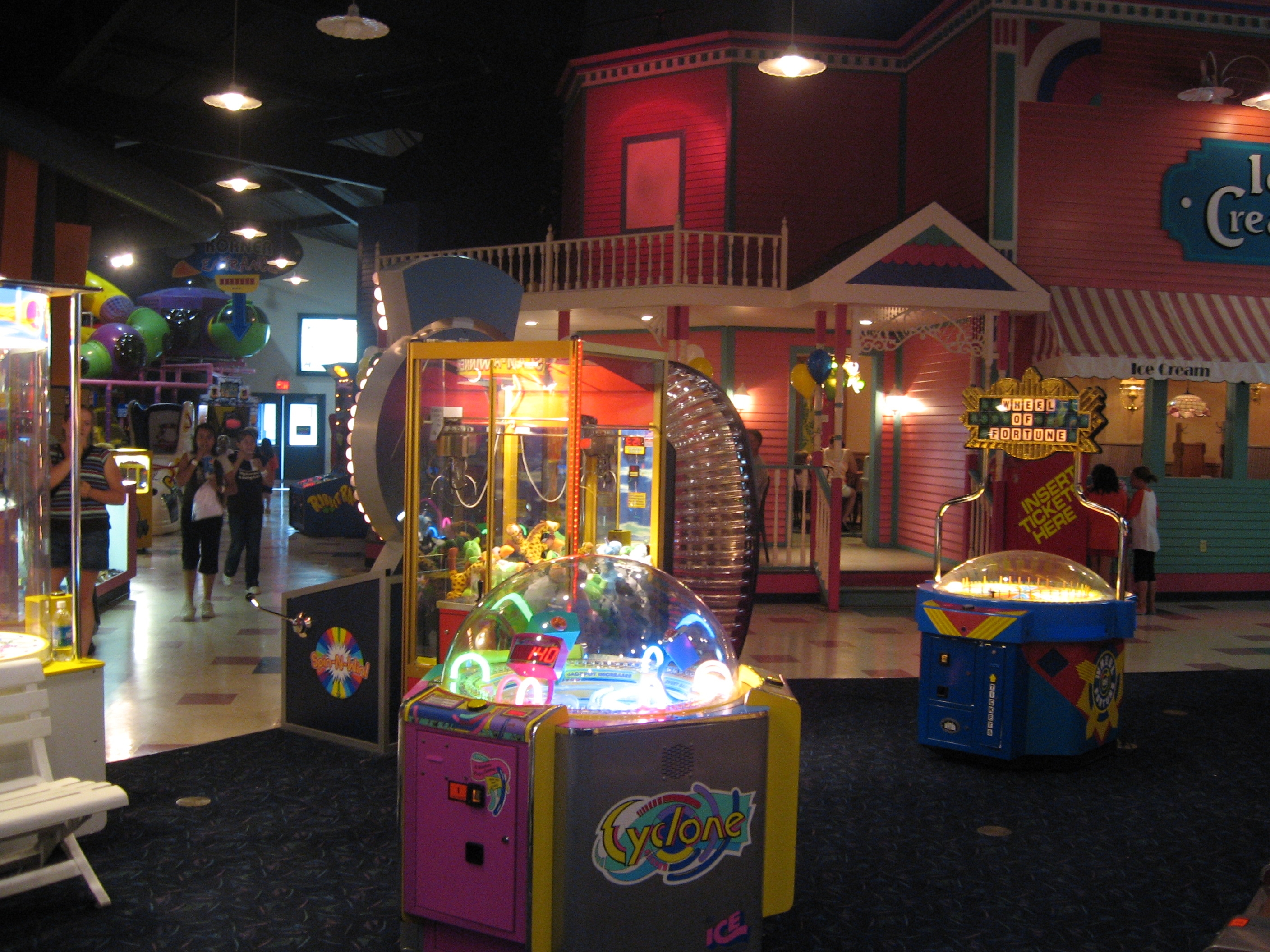 Gameroom at Swings-N-Things Family Fun Park